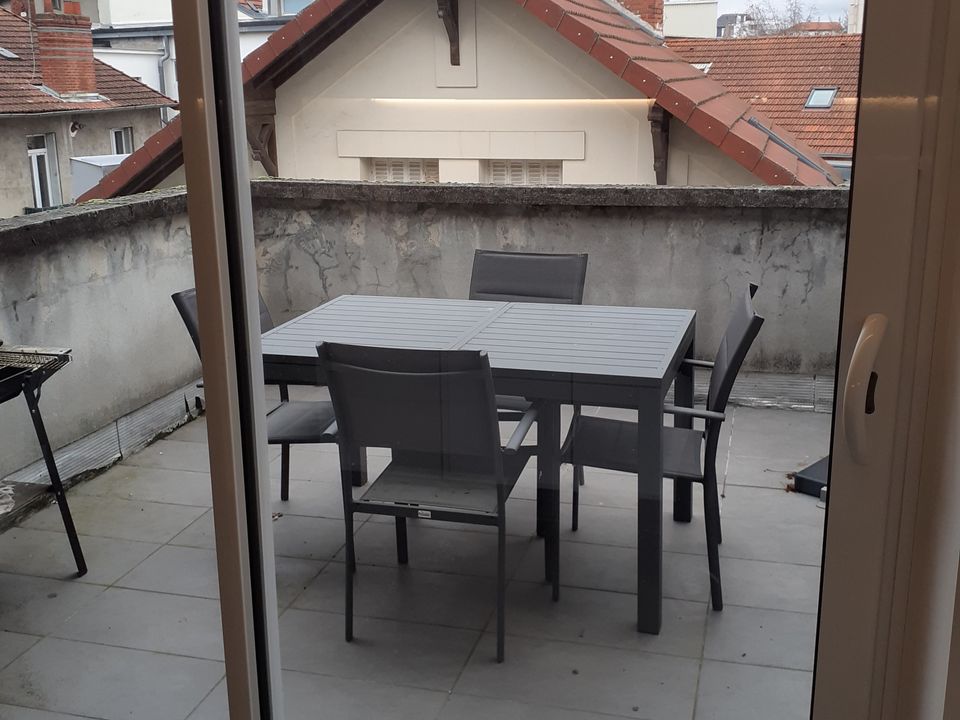 Duplex i Vichy, Allier - foto 4