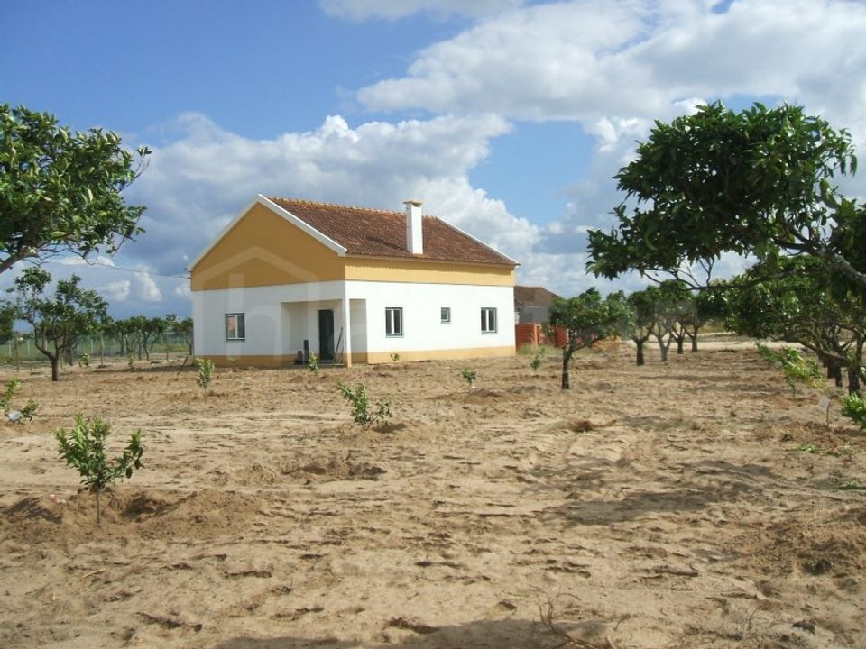 Helårsgrund i Benavente, Santarem - foto 1
