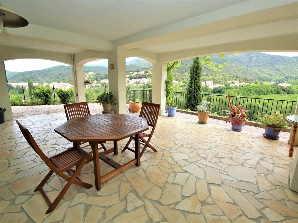 Villa i Amelie-les-Bains-Palalda, Pyrenees-Orientales - foto 1