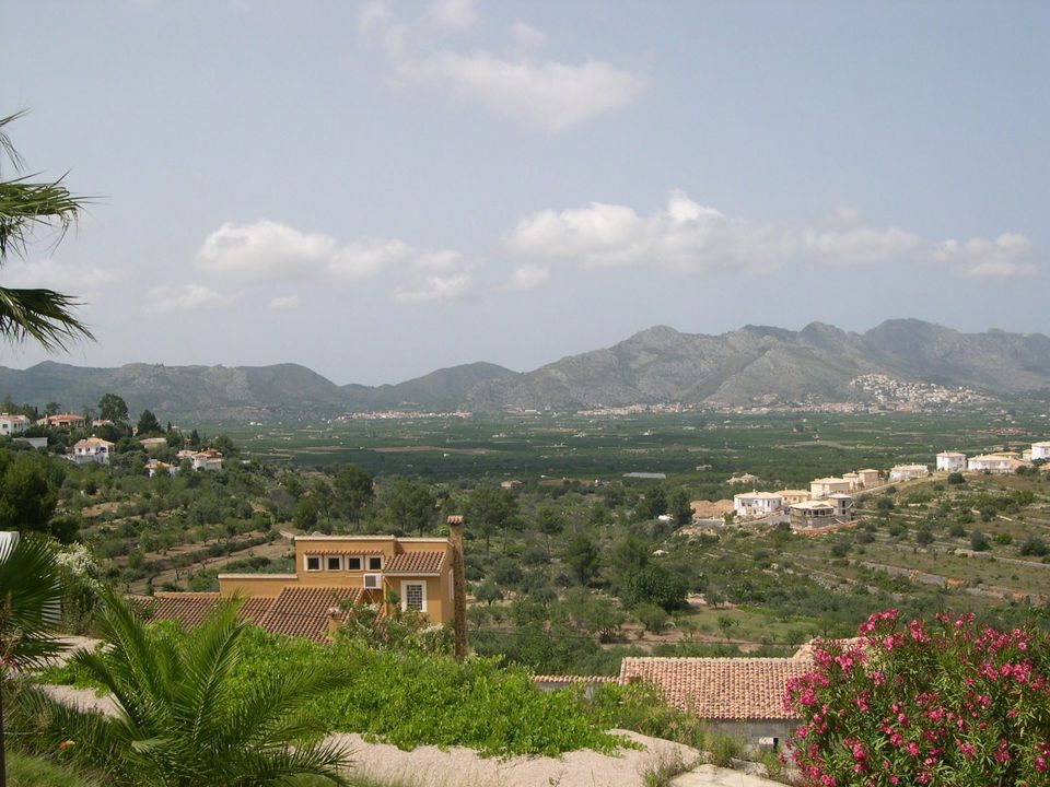 Helårsgrund i Orba, Alicante - foto 1