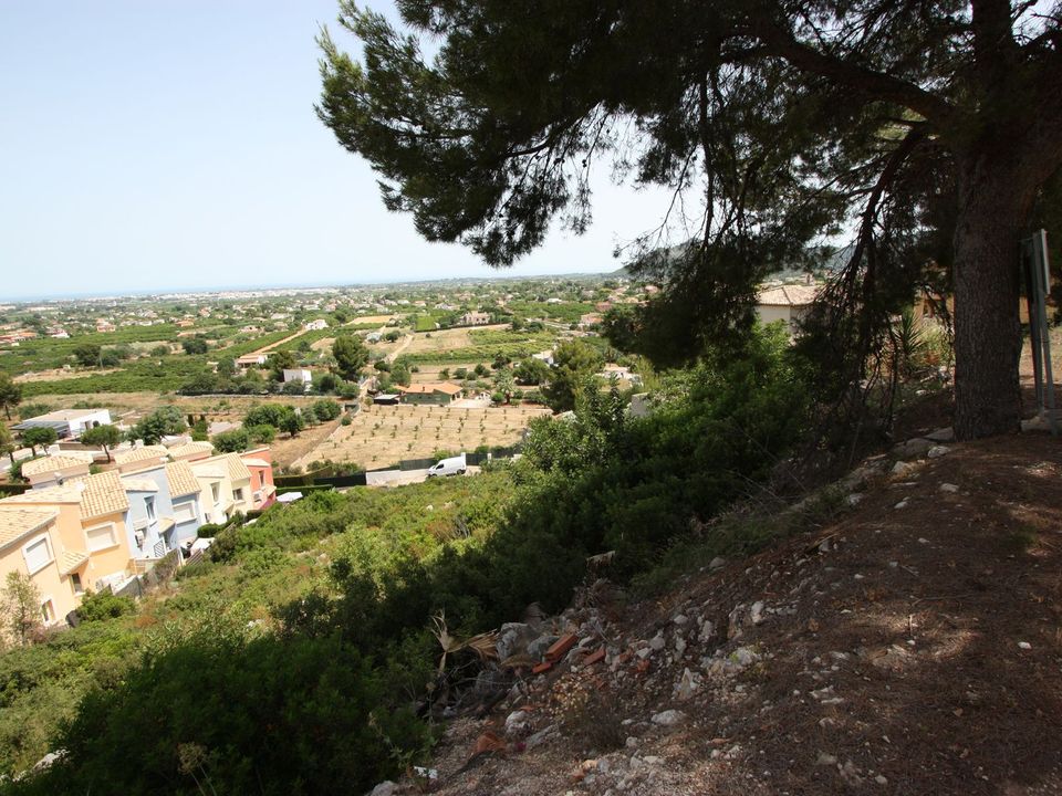 Helårsgrund i Pedreguer, Alicante - foto 1