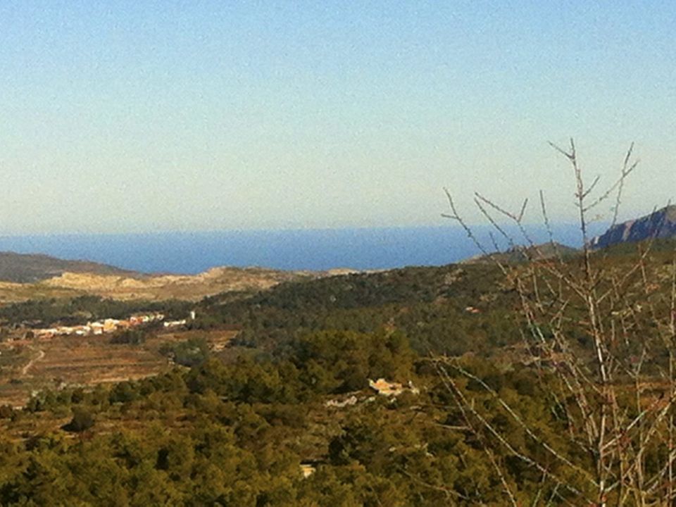 Helårsgrund i Alcala De La Jovada, Alicante - foto 1