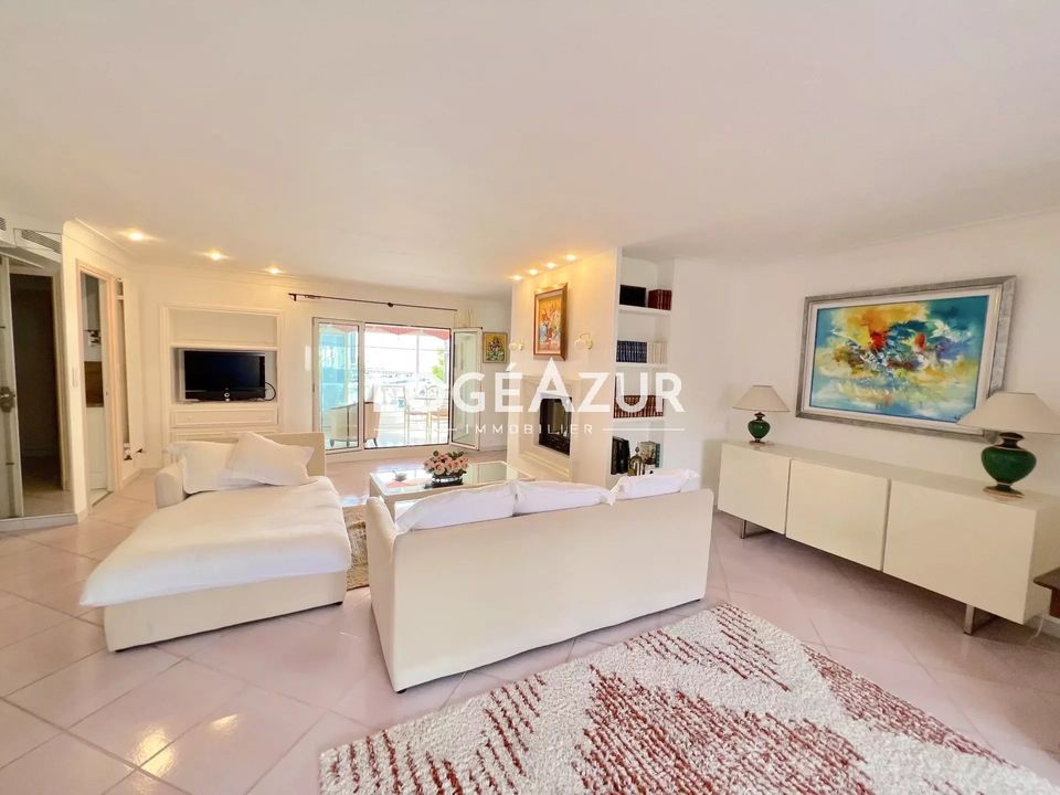 Apartamento en Golfe-Juan, Alpes-Maritimes - foto 5