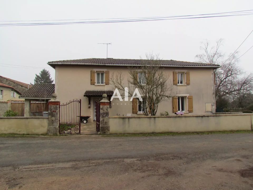 Landejendom i Messeux, Charente - foto 1