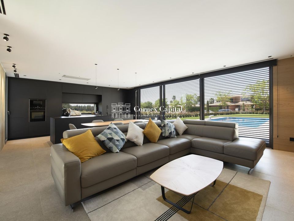 Villa i Navata, Gerona - bilde 3