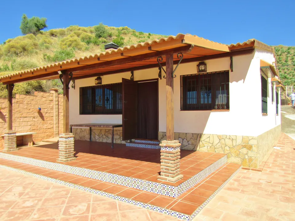 Landejendom i Iznate, Malaga - foto 1