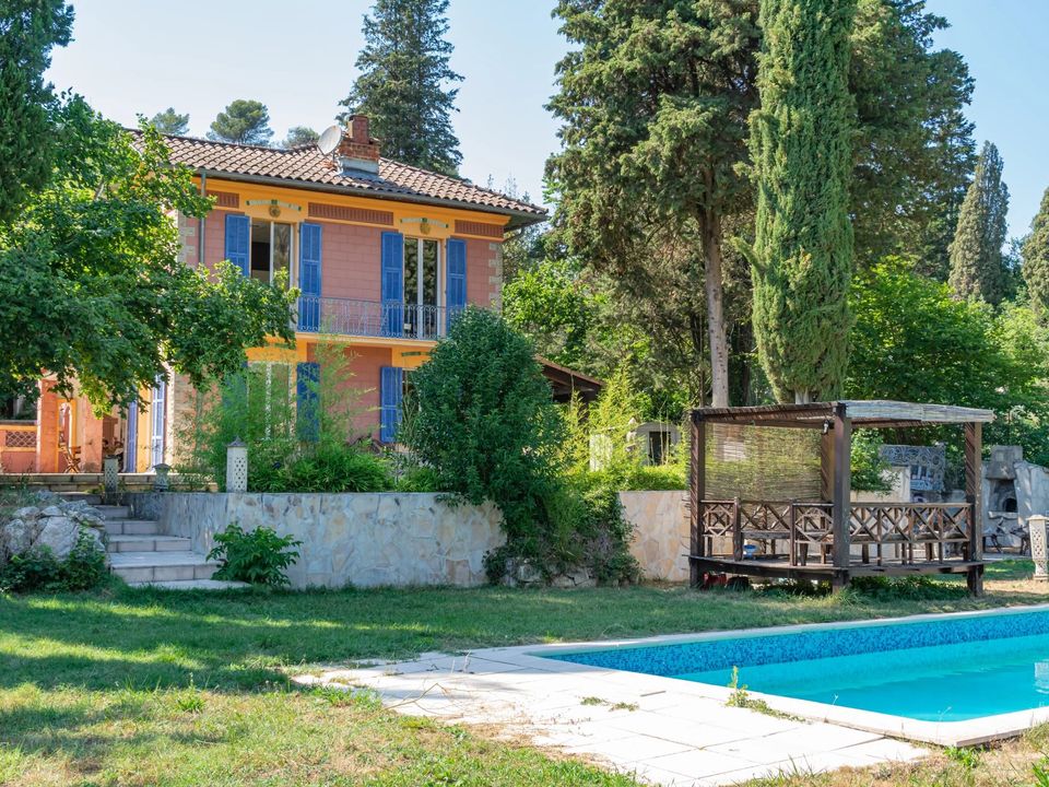 Villa in Contes, Alpes-Maritimes - foto 1