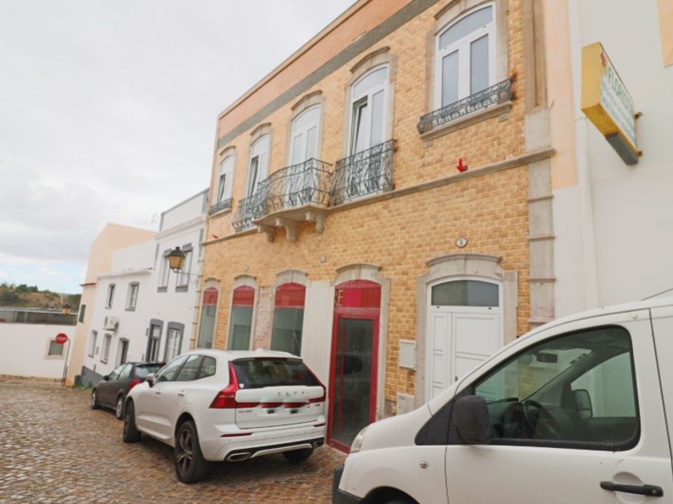 Erhvervsejendom i Alte, Faro - foto 1