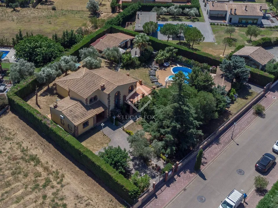 Villa i Peralada, Gerona - foto 1