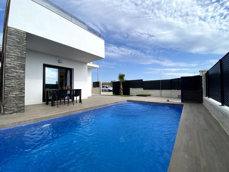 Villa i Los Desamparados, Alicante - foto 1