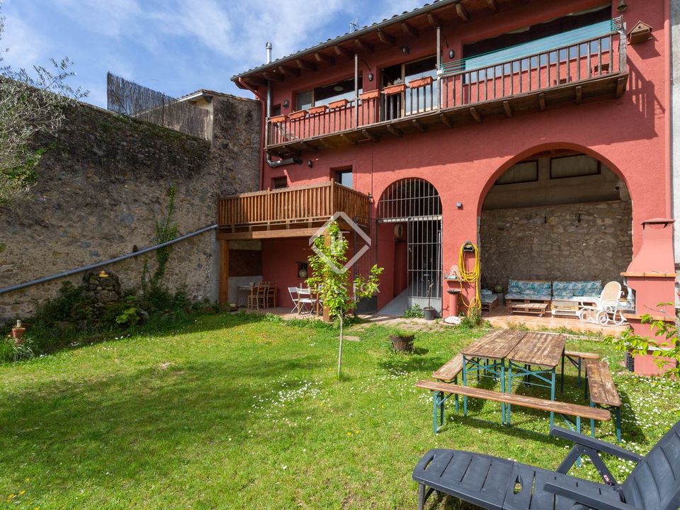 Villa i Sant Esteve D'en Bas, Gerona - foto 2
