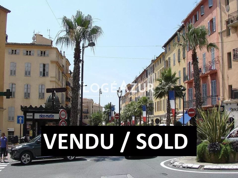 Erhvervsejendom i Grasse, Alpes-Maritimes - foto 1