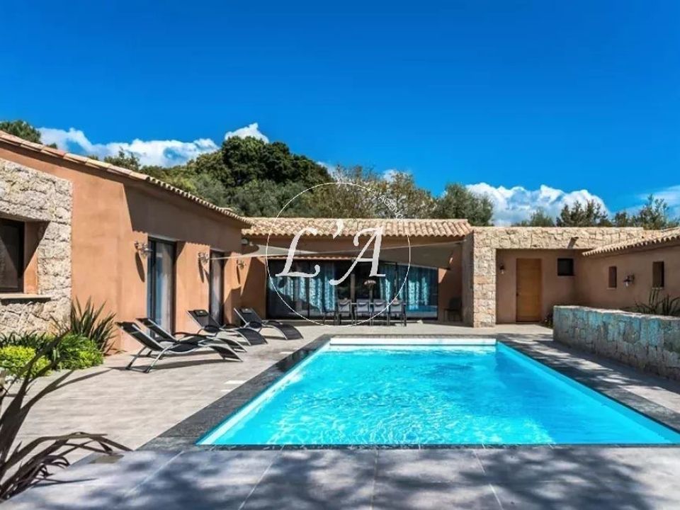Villa i Porto-Vecchio, Corse-du-Sud - foto 1