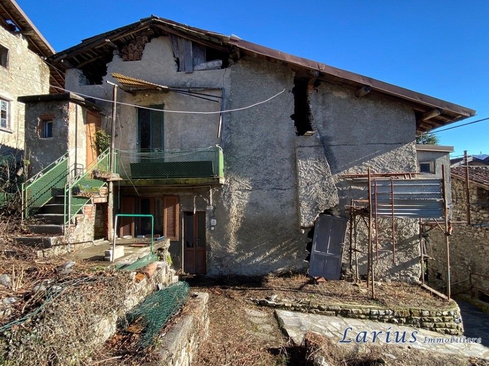 Villa a Asso, Como - foto 4