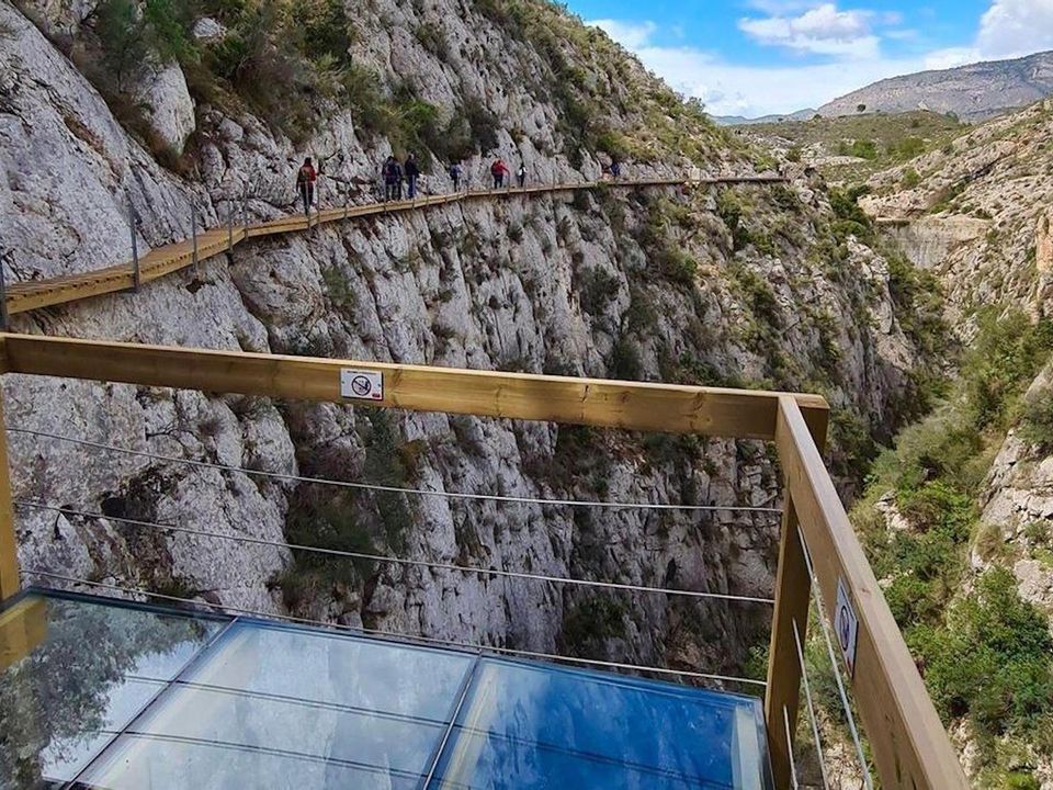 Helårsgrund i Relleu, Alicante - foto 2