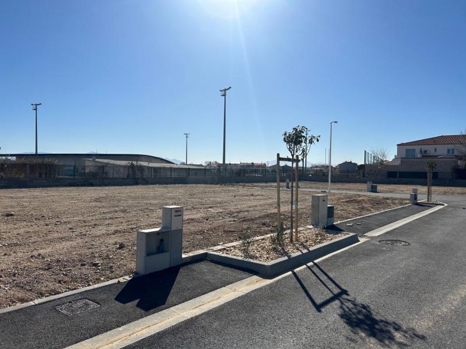 Helårsgrund i Perpignan, Pyrenees-Orientales - foto 3