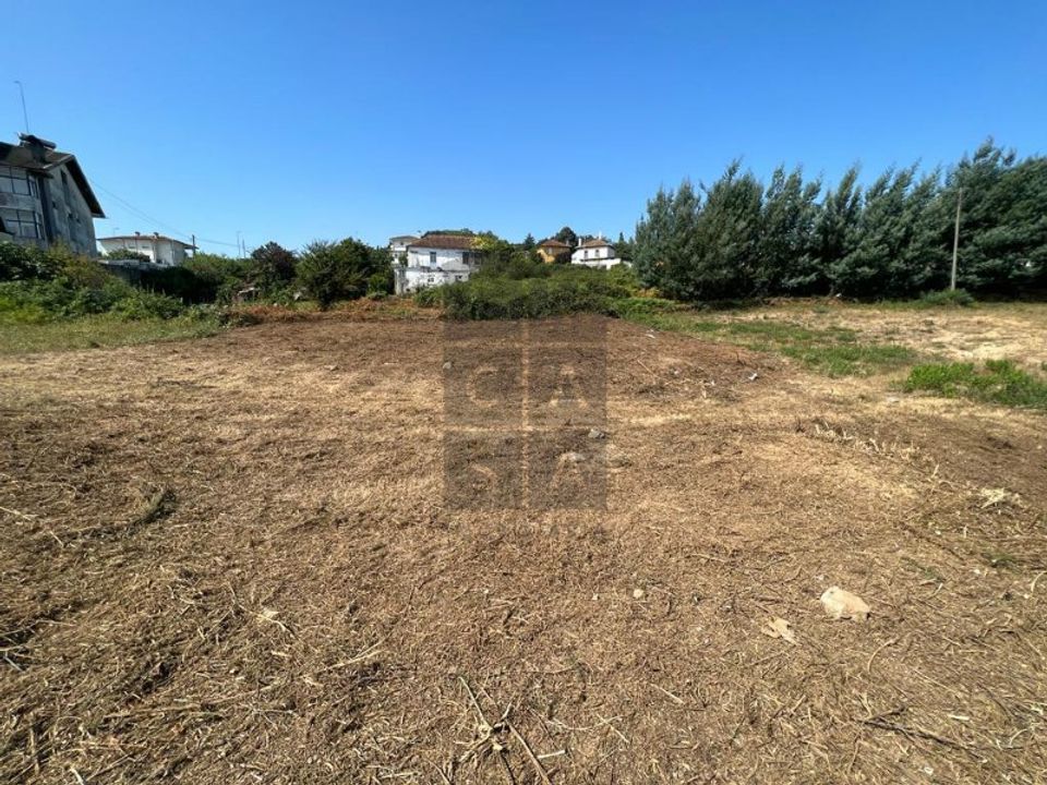 Helårsgrund i Sao Joao da Madeira, Aveiro - foto 1