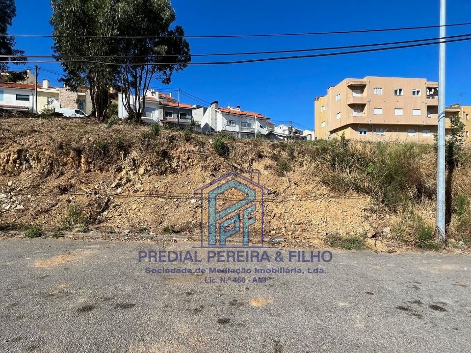 Helårsgrund i Gondomar, Porto - foto 1