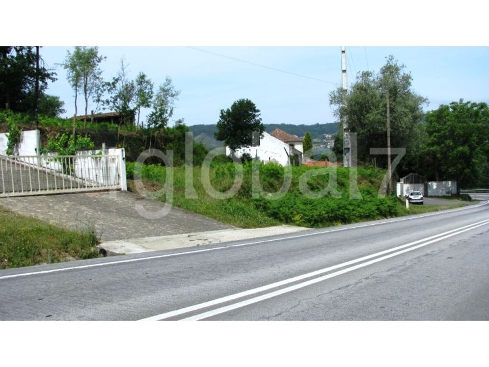 Helårsgrund i Sever do Vouga, Aveiro - foto 1