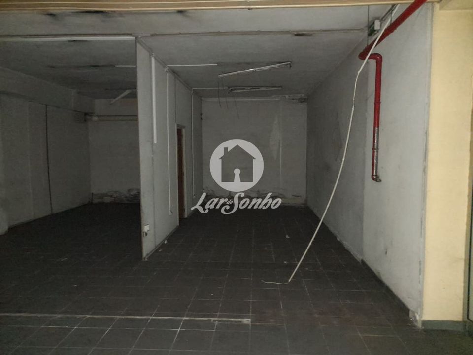 Erhvervsejendom i Paredes, Porto - foto 2