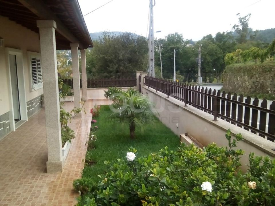 Villa i Sever do Vouga, Aveiro - bilde 1