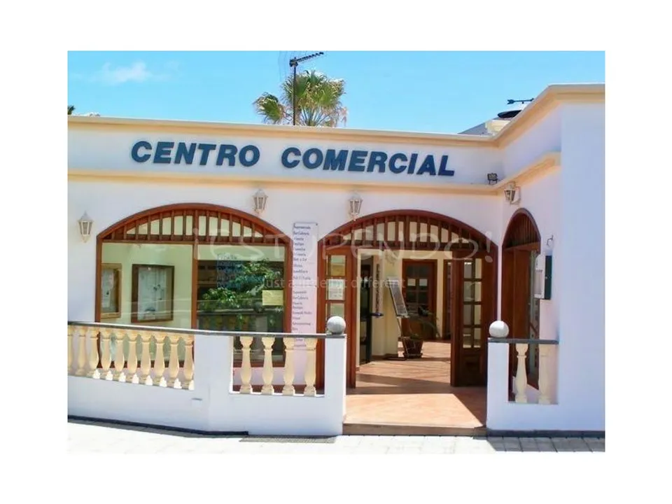 Erhvervsejendom i Lomo Del Palo, Gran Canaria - foto 1