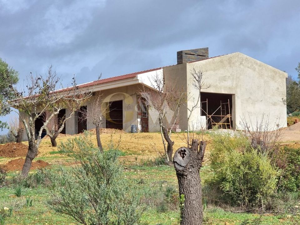 Farm i Algoz, Faro - foto 1