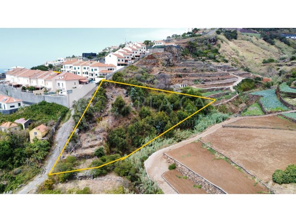 Helårsgrund i Caniço, Madeira - foto 1