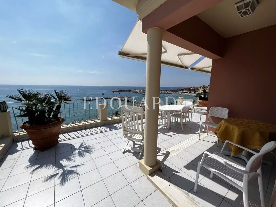 Lejlighed i Menton, Alpes-Maritimes - foto 1