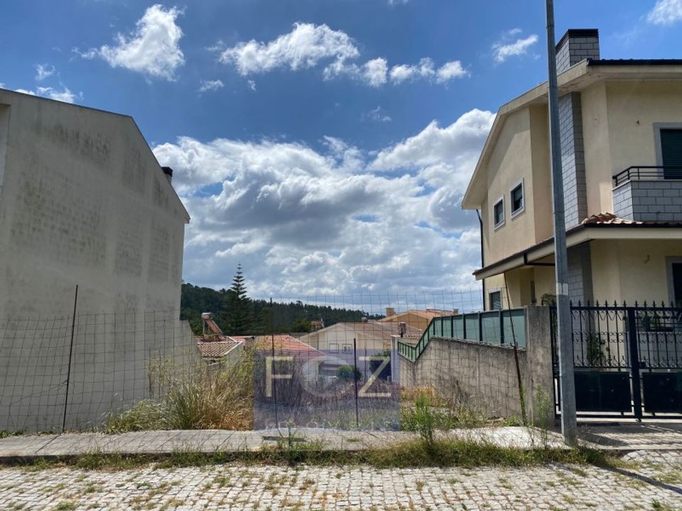 Helårsgrund i Gondomar, Porto - foto 1