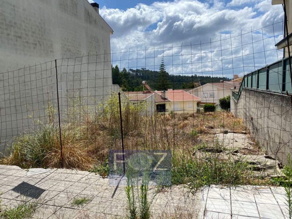 Helårsgrund i Gondomar, Porto - foto 2
