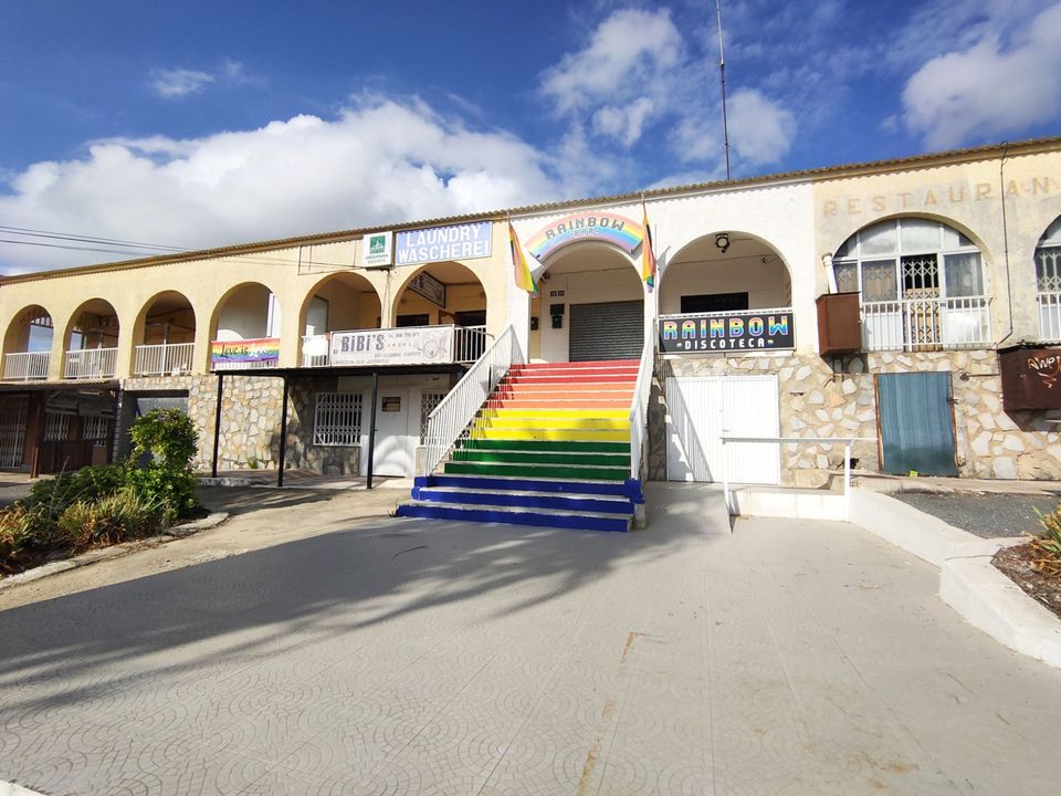 Erhvervsejendom i La Marina, Alicante - foto 1