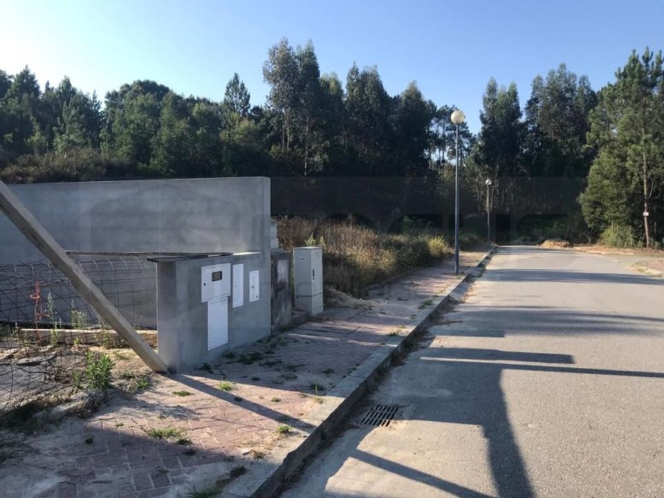 Helårsgrund i Oliveira de Azemeis, Aveiro - foto 1