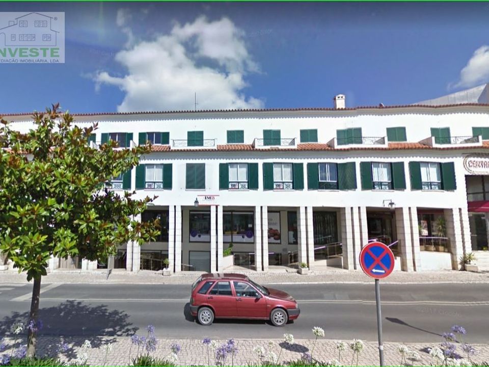 Erhvervsejendom i Batalha, Leiria - foto 1
