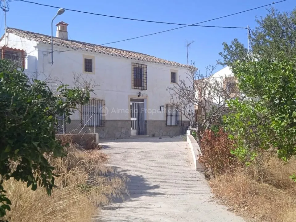 Farm hus i Albox, Almeria - foto 1