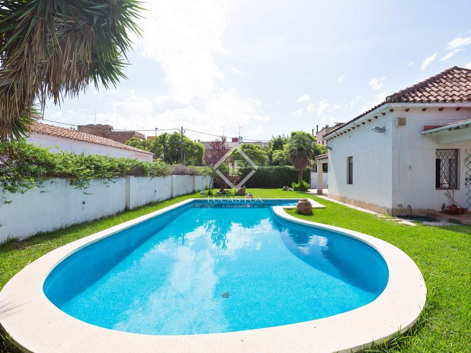 Villa i Castelldefels, Barcelona - foto 1