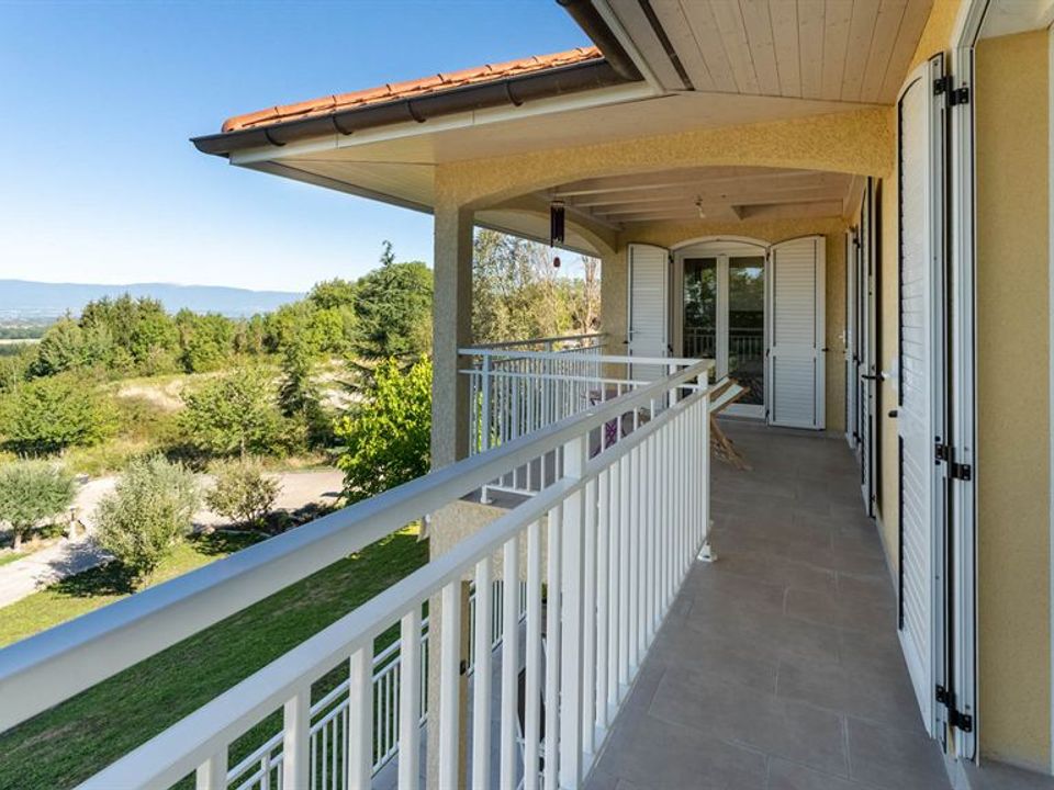 Villa i Cranves-Sales, Haute-Savoie - foto 4