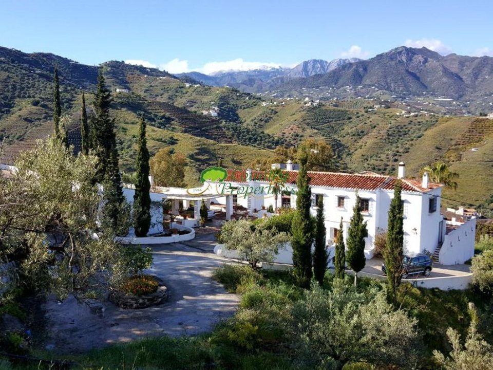 Erhvervsejendom i Torrox, Malaga - foto 1