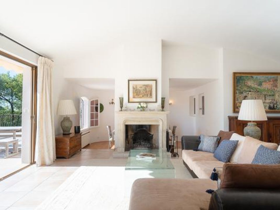 Villa i Roquefort-les-Pins, Alpes-Maritimes - bilde 5