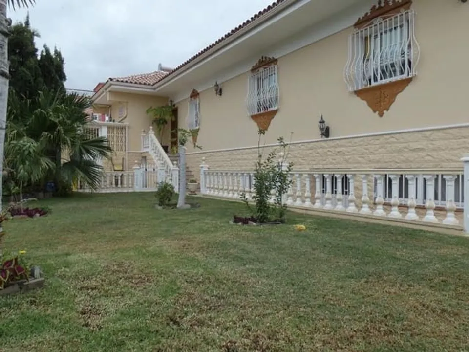 Villa i Puerto De La Cruz, Tenerife - foto 1