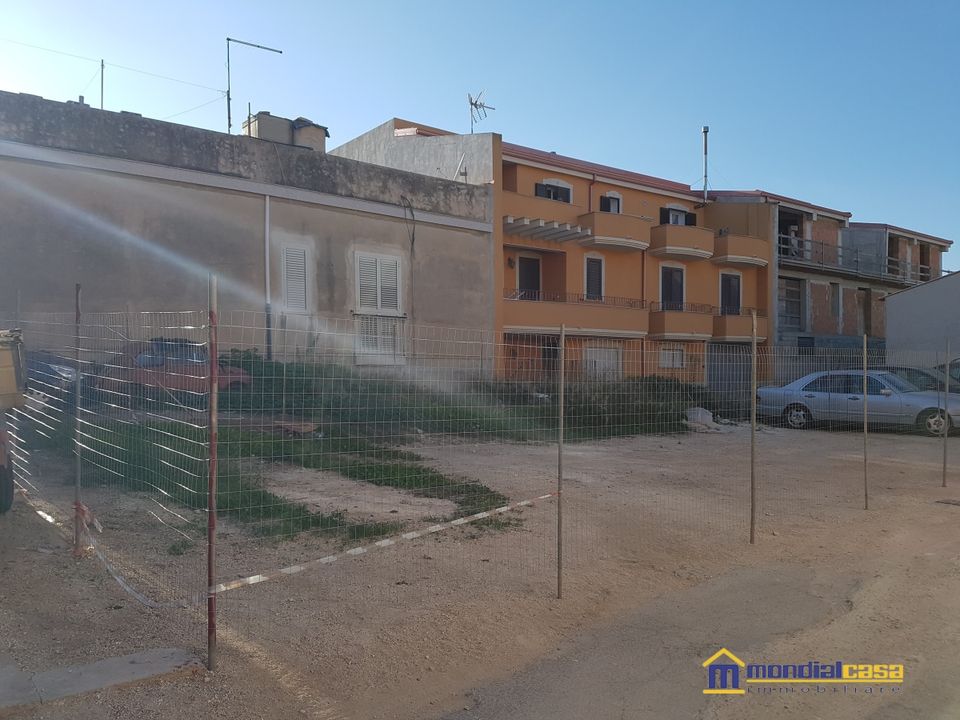 Helårsgrund i Pachino, Siracusa - foto 2