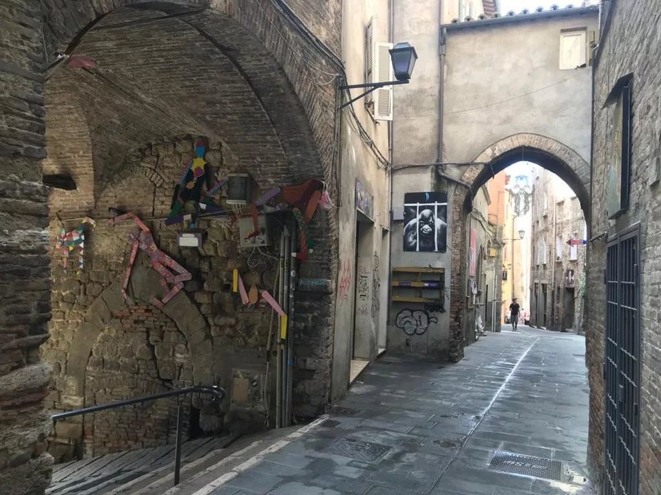 Erhvervsejendom i Perugia, Perugia - foto 1