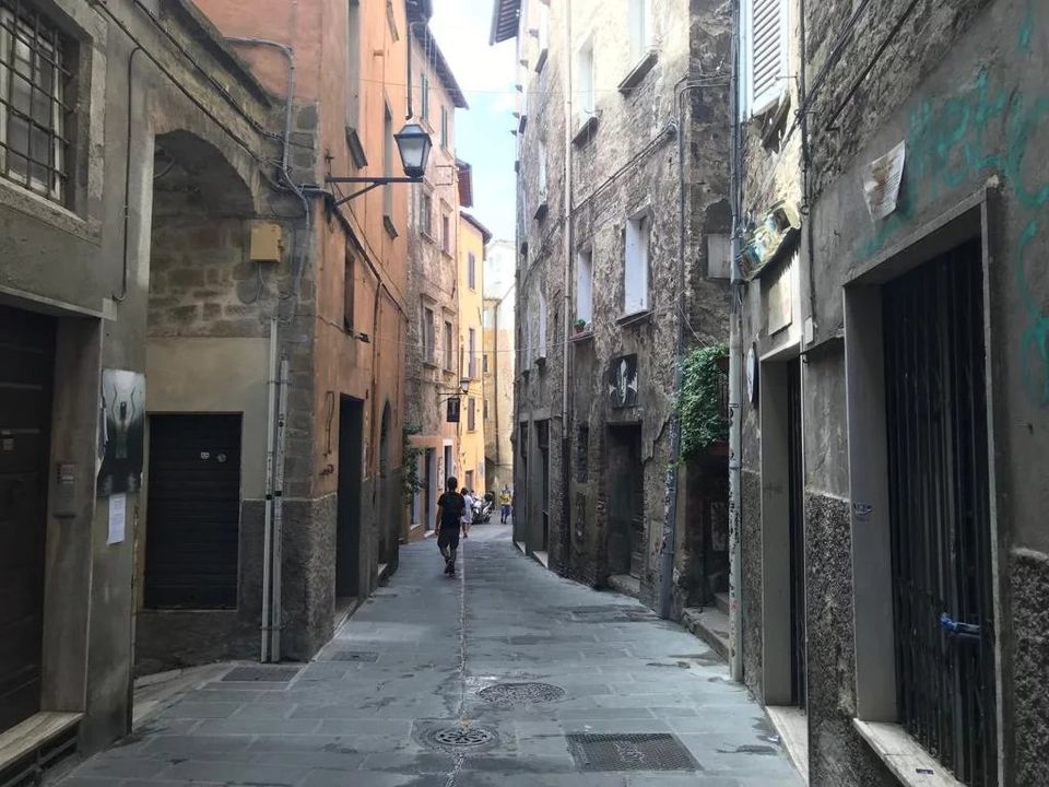 Erhvervsejendom i Perugia, Perugia - foto 3