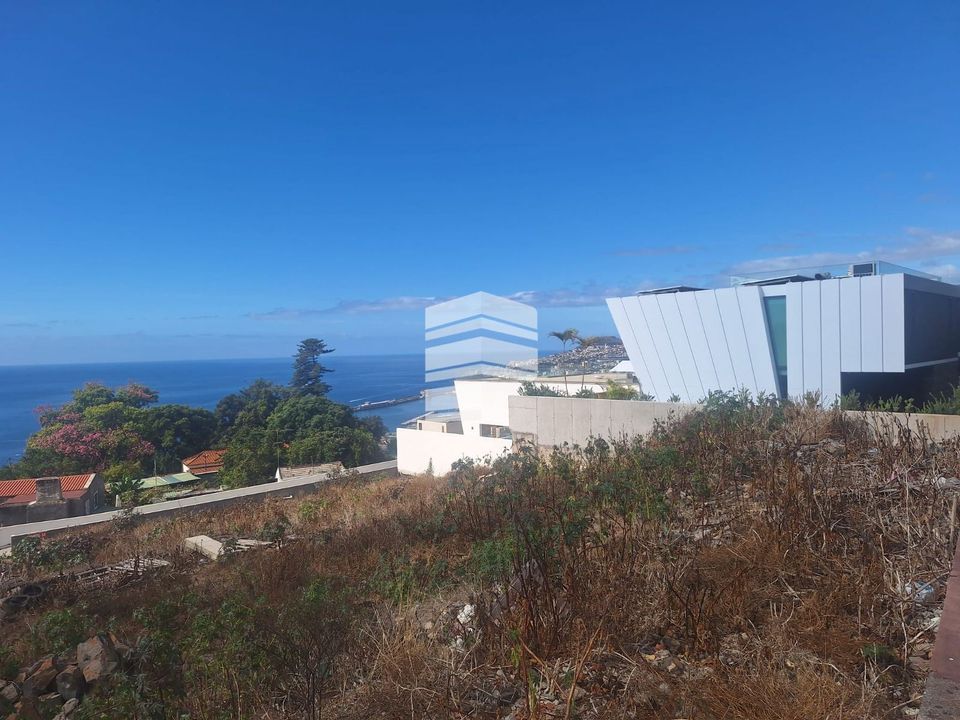 Helårsgrund i Funchal, Madeira - foto 1