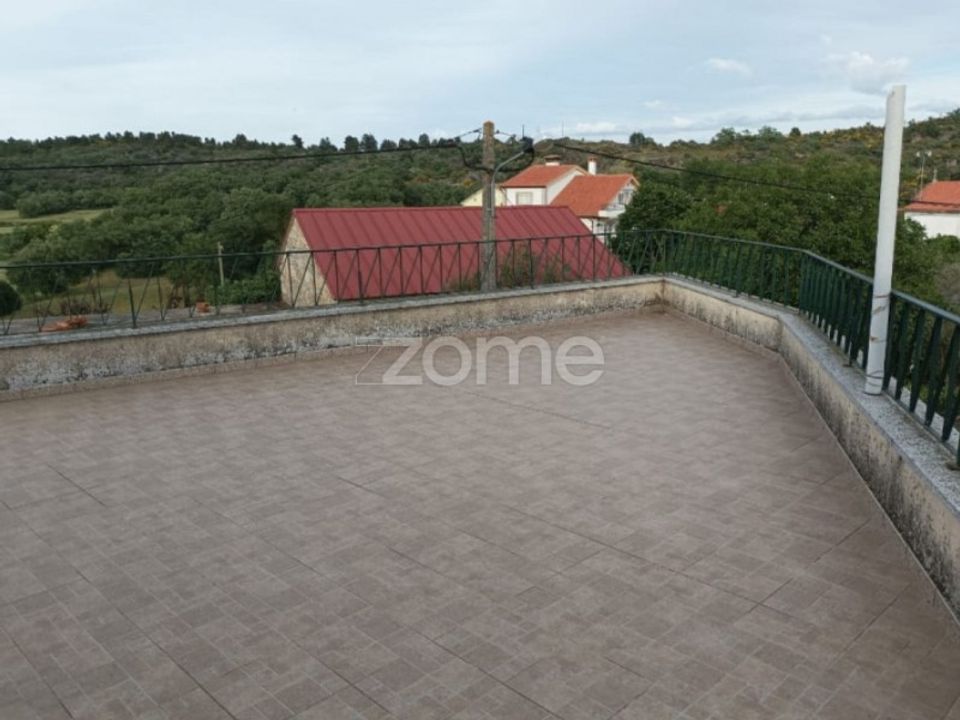 Villa i Terras de Massueime, Guarda - foto 1