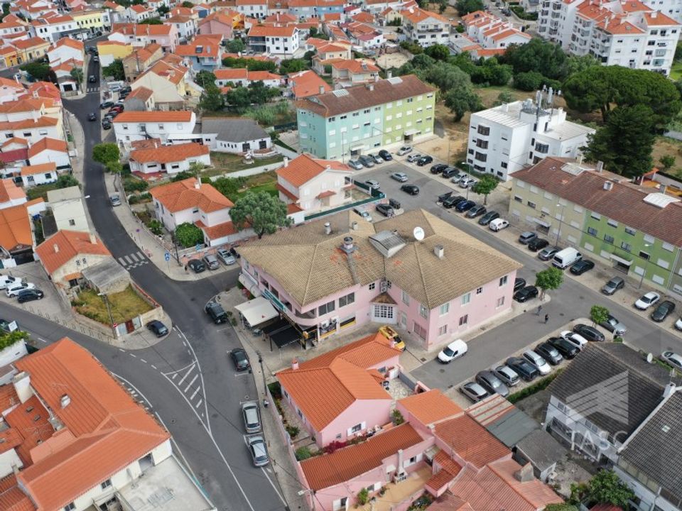 Erhvervsejendom i Alcabideche, Lisbon - foto 1