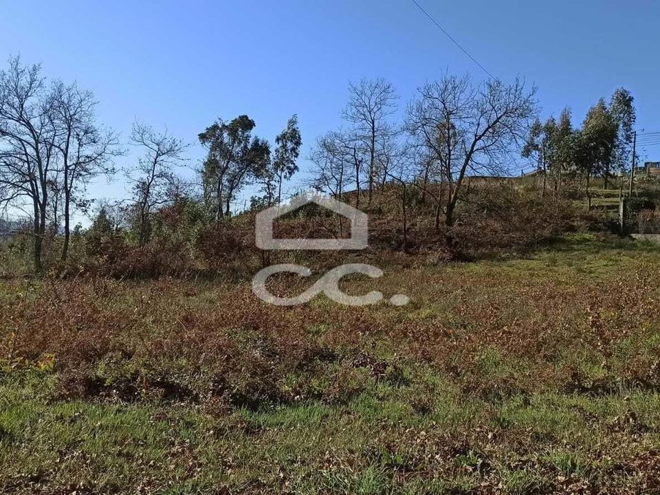 Helårsgrund i Fafe, Braga - foto 1