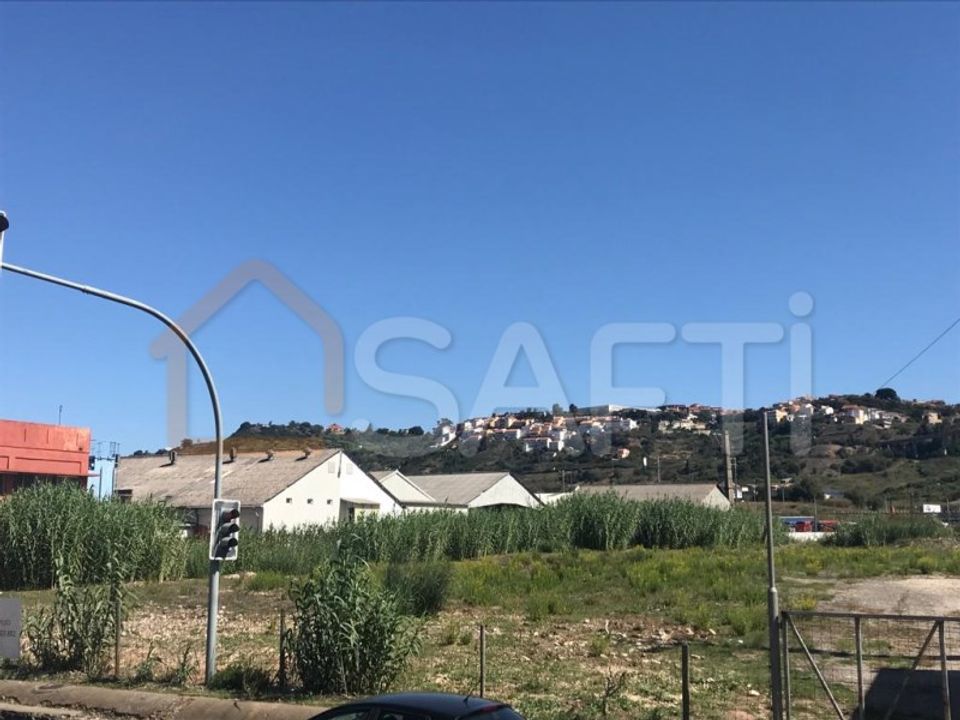 Helårsgrund i Odivelas, Lisbon - foto 2