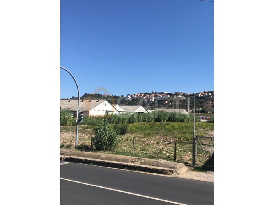 Helårsgrund i Odivelas, Lisbon - foto 1
