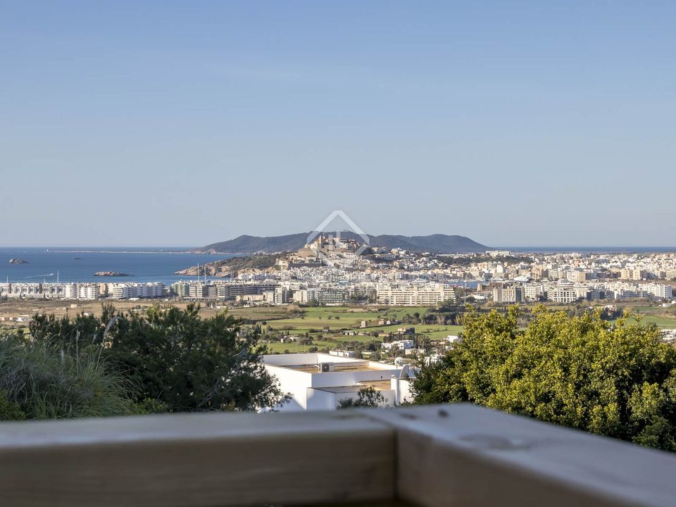 Helårsgrund i Santa Eulalia Del Rio, Ibiza - foto 2
